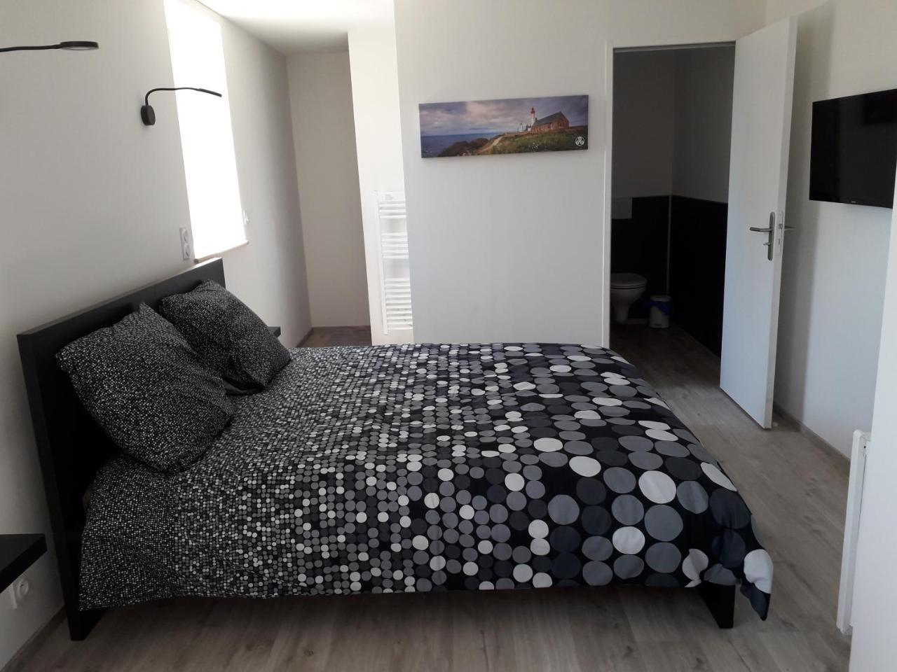Letard Murielle Ploudalmézeau Esterno foto